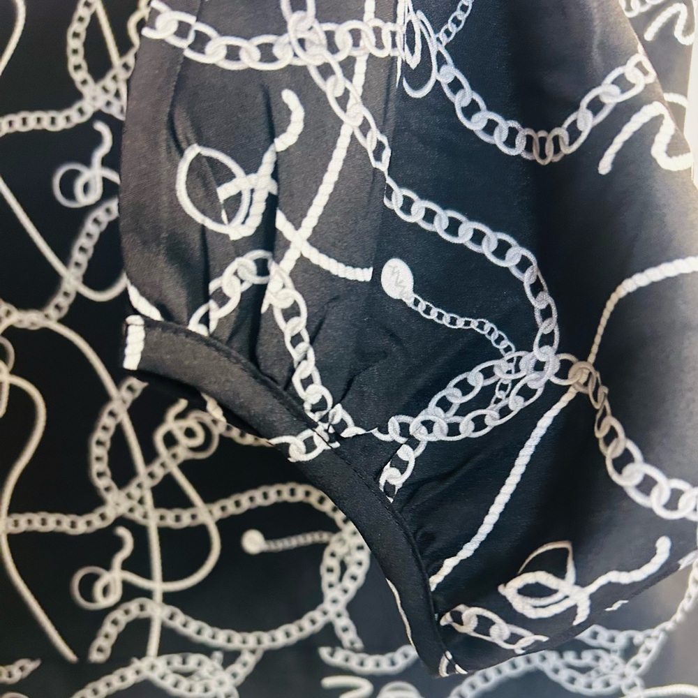 Marc New York Long Sleeve Black and White Chain Design Top. New With Tags - Picture 10 of 10